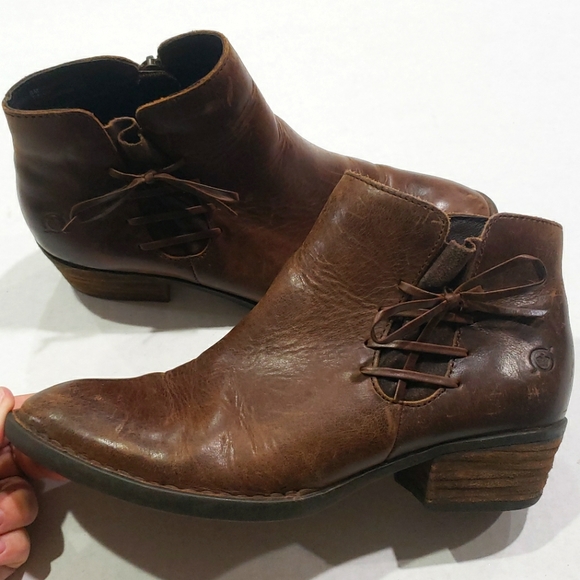 Born Shoes - BORN Women's Leather Boots Booties 8